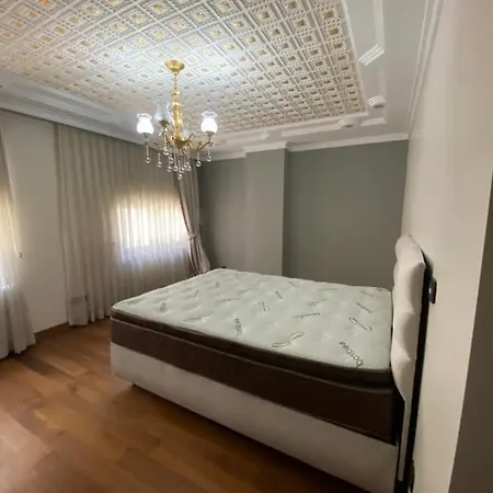 Apartament Nadide Sokak D:3 4+1 *